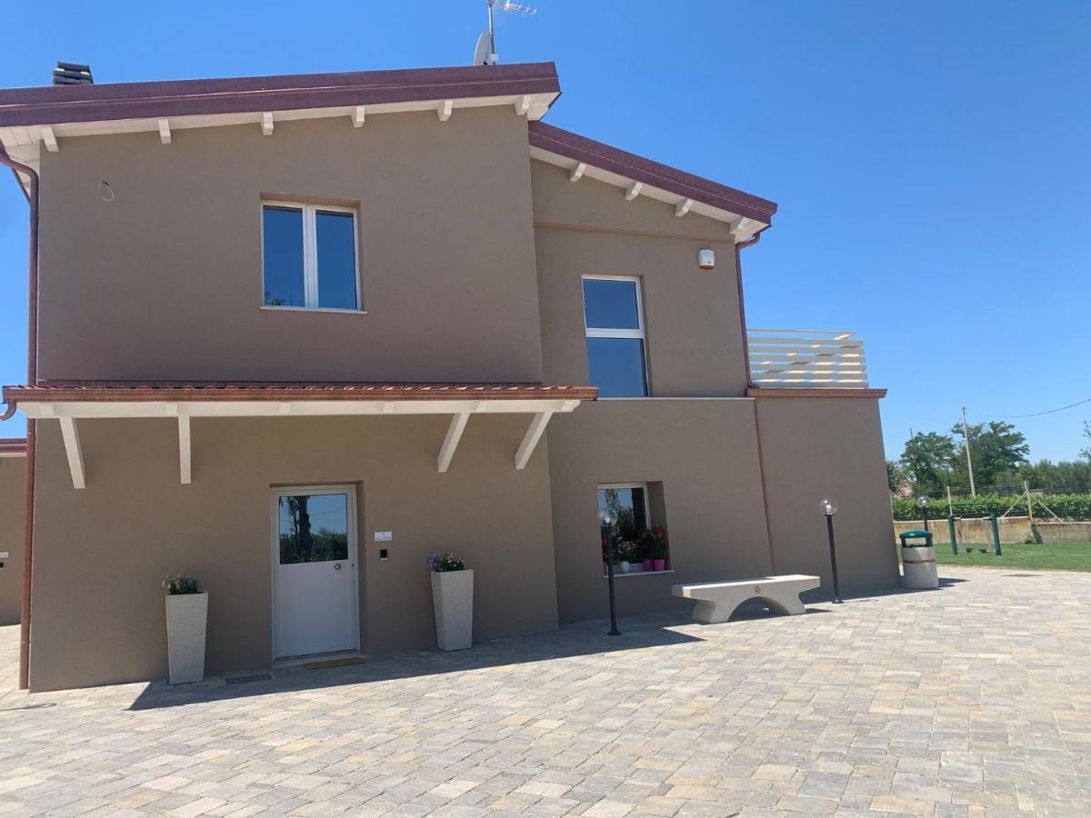 Masseria Spinale Wine Resort ملفي المظهر الخارجي الصورة